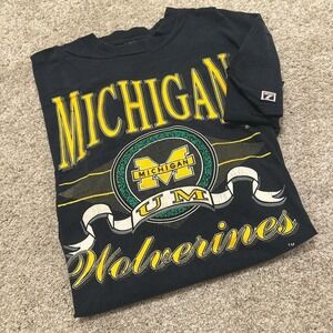 90s Vintage Logo 7 Michigan Wolverines T-Shirt | Navy | Size XL (Fits Large)‎